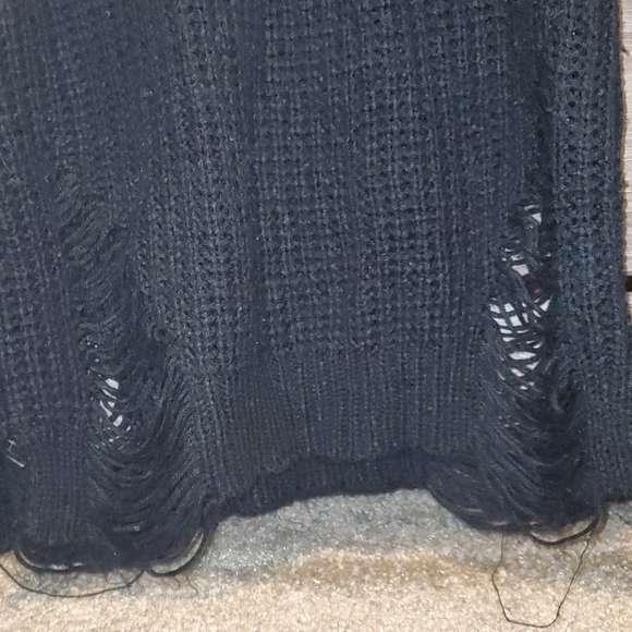 Sweater - Picture 2 of 2